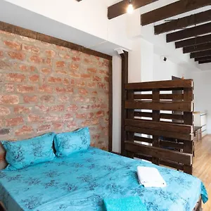 Nicole's Dorobanti Bucarest
