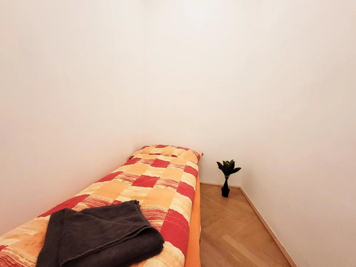 וינה Donaufelder City Apartment 0*,  אוסטריה