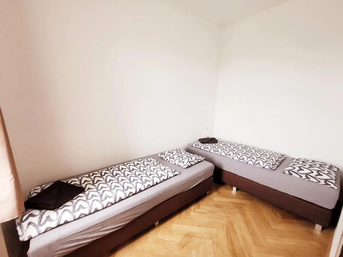 וינה Donaufelder City Apartment