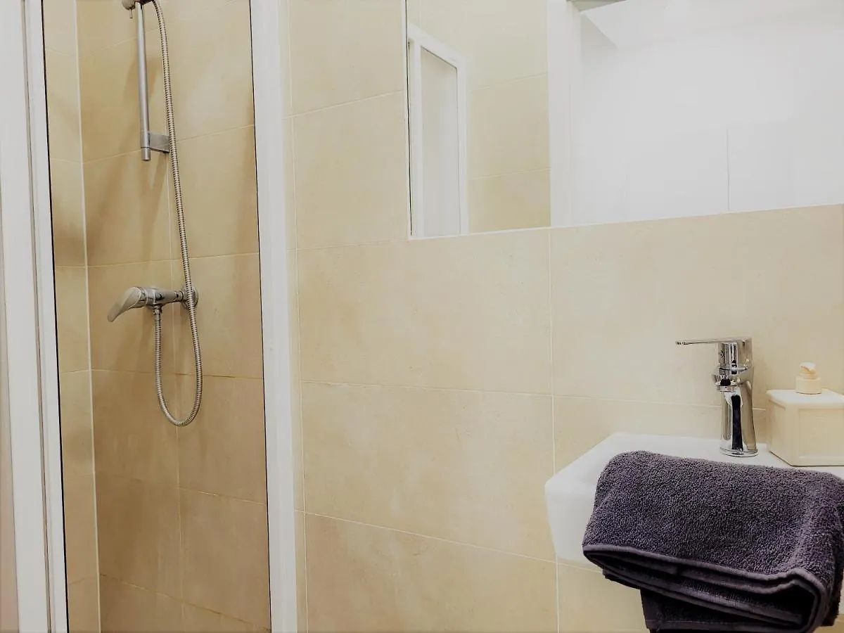 וינה Donaufelder City Apartment